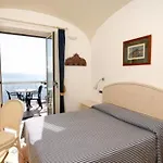 Otel Bellevue 3*