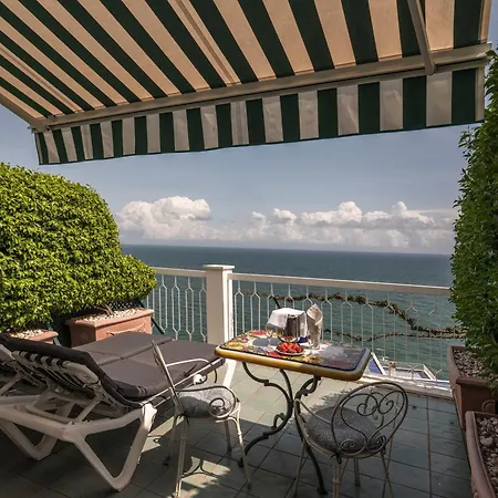 Hotel Bellevue 3*