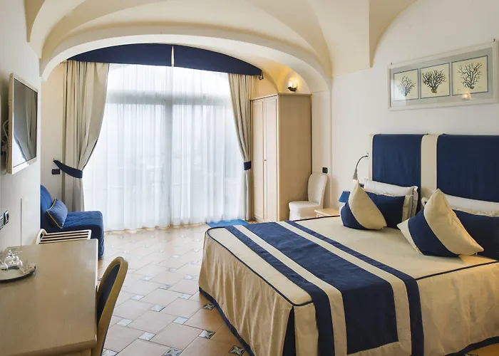 Bellevue Szálloda 3*