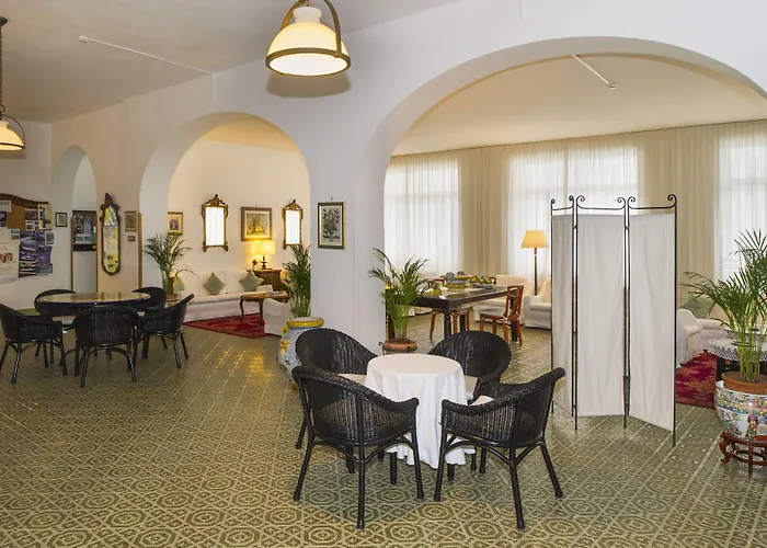 Bellevue Szálloda 3*