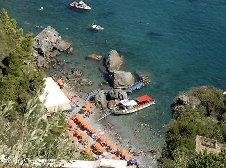Bellevue Szálloda 3*